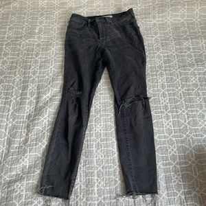 Madewell 9” High Rise Skinny Jean Black Size 28 **Excellent Condition**